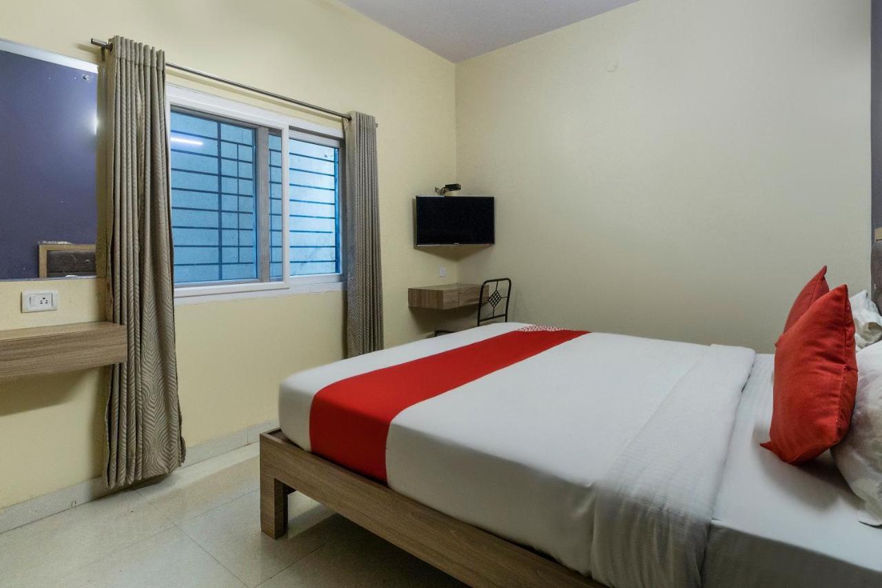 Hotel O Golden Inn Near Cubbon Park Bangalore Eksteriør billede